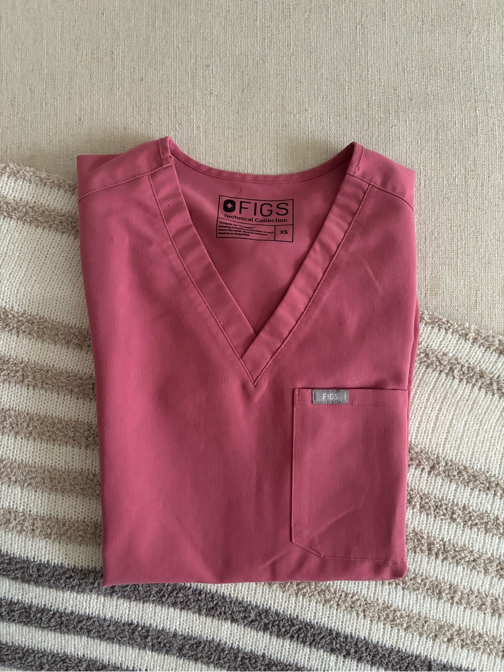 Figs Top XS